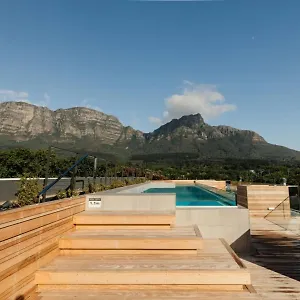 https://the-streams-404.hotels-capetown.com
