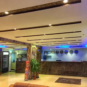 احجز هنا